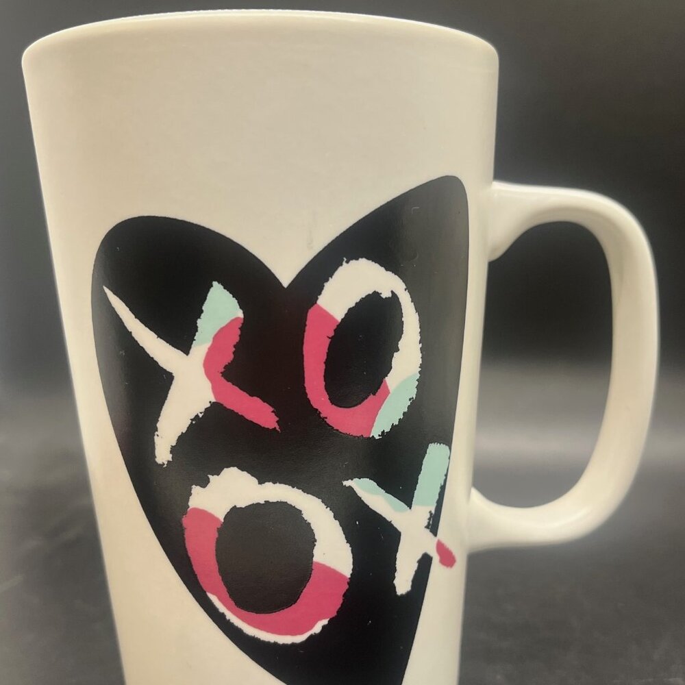 Starbucks XOXO Valentines‎ Day 14oz Coffee Mug.